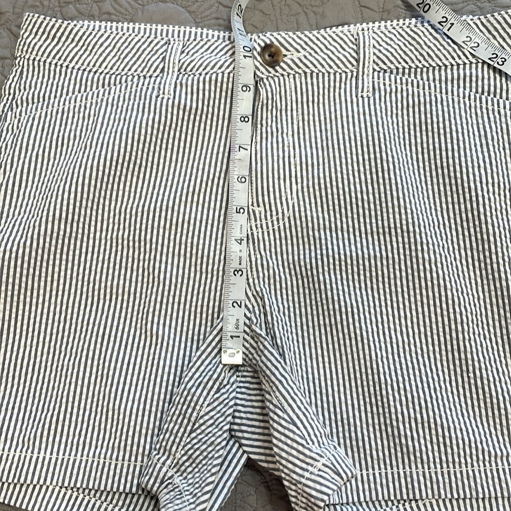 St. John's Bay Black and White Striped Women Shorts - Picture 8 of 10
